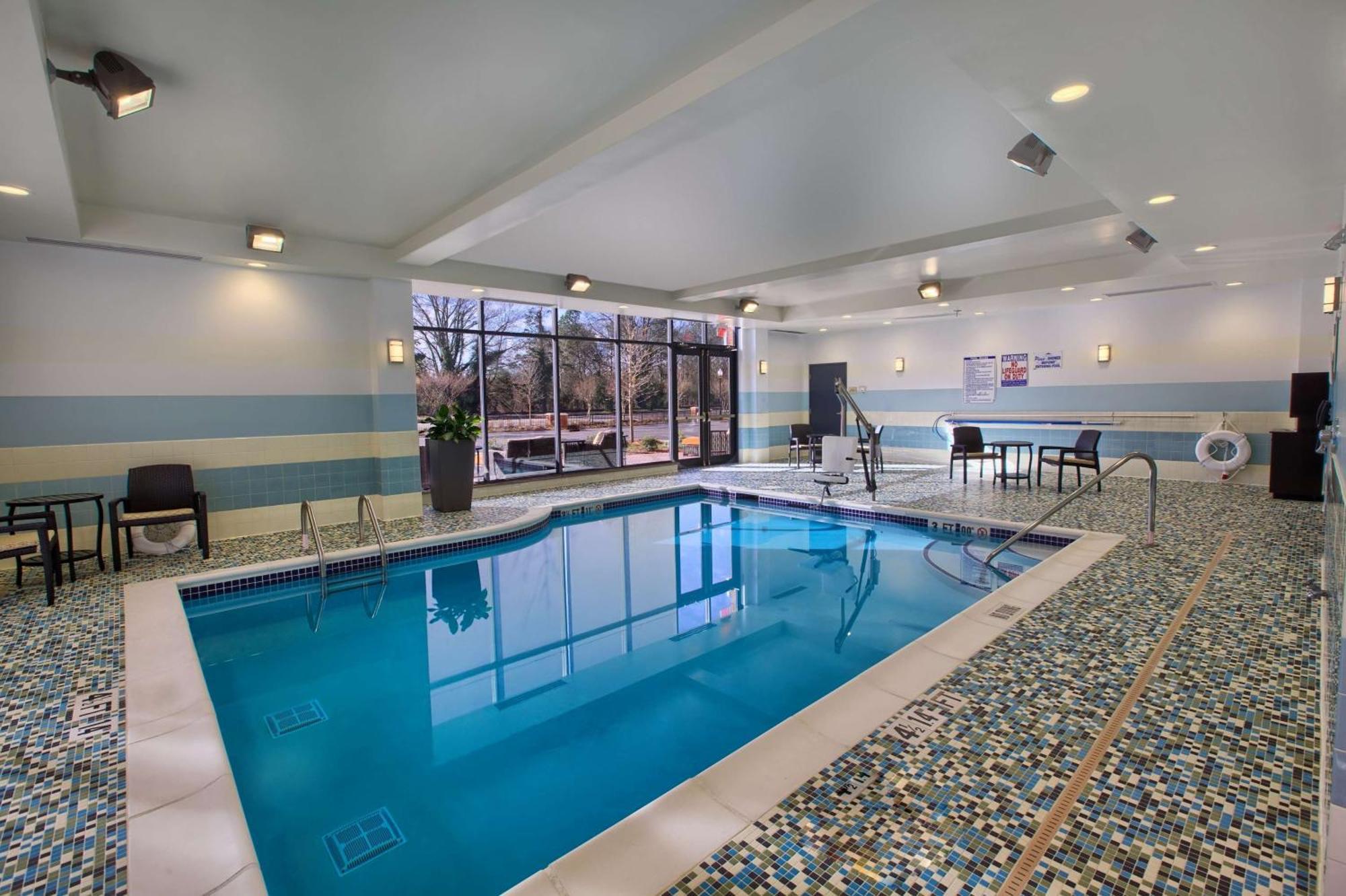 Hilton Garden Inn Durham-University Medical Center Экстерьер фото
